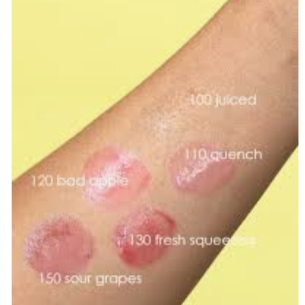 Covergirl Clean Fresh Quench Tinted Lip Oil